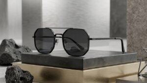 Luxury black geometric polygon sunglasses with UV400 lenses for men and women, lightweight Korean fashion sunglasses with premium metal frame.