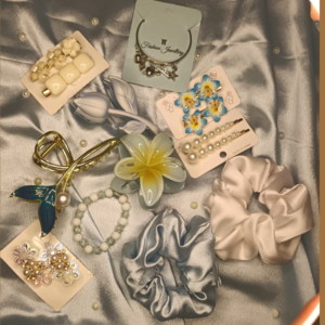 Your paragraph text (1) Pearl & Flower Hair Accessories Gift Box Set – Bracelet, Scrunchie, Claw Clips, Hairpins & Earrings | Fashion Jewellery Gift Set for Women & Girls